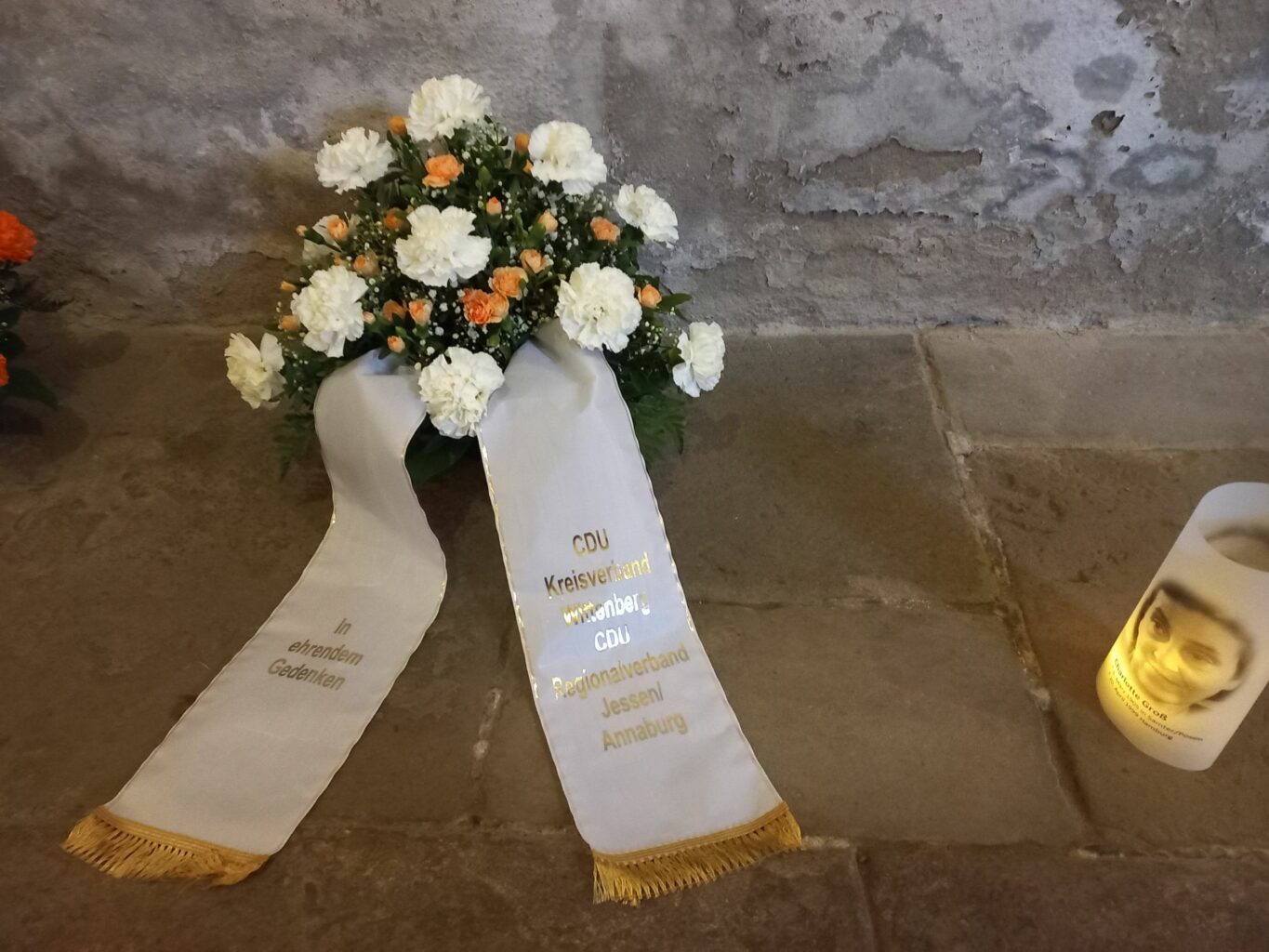 Kranzniederlegung in der Gedenkstätte KZ Lichtenburg Prettin